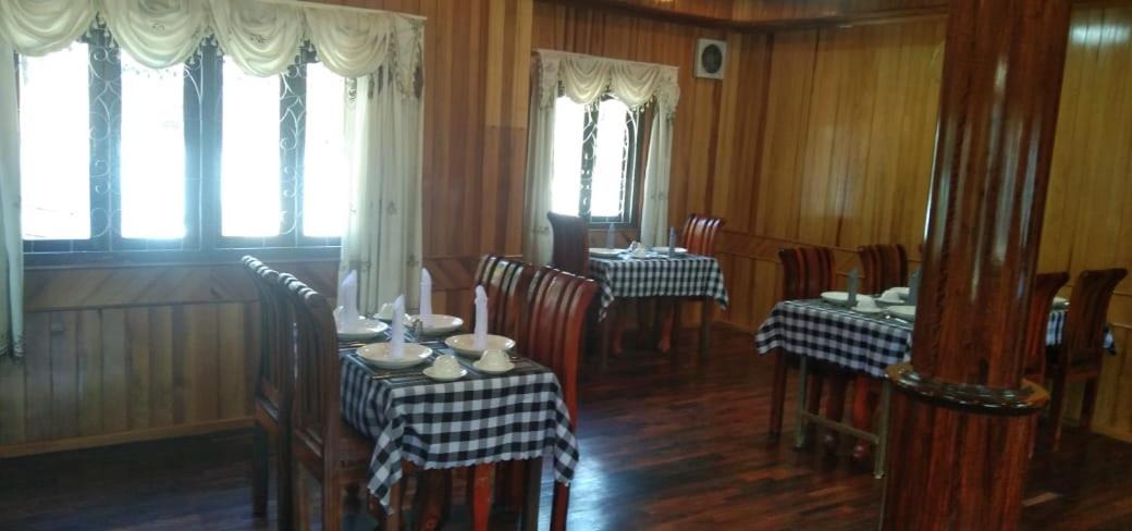Sipanya Guesthouse Muang Phônsavan Extérieur photo